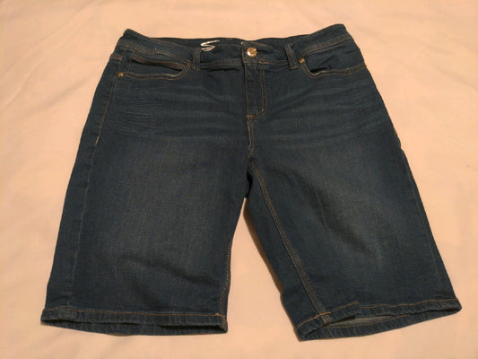 14 Seven Womens Shorts Long blue denim   Used